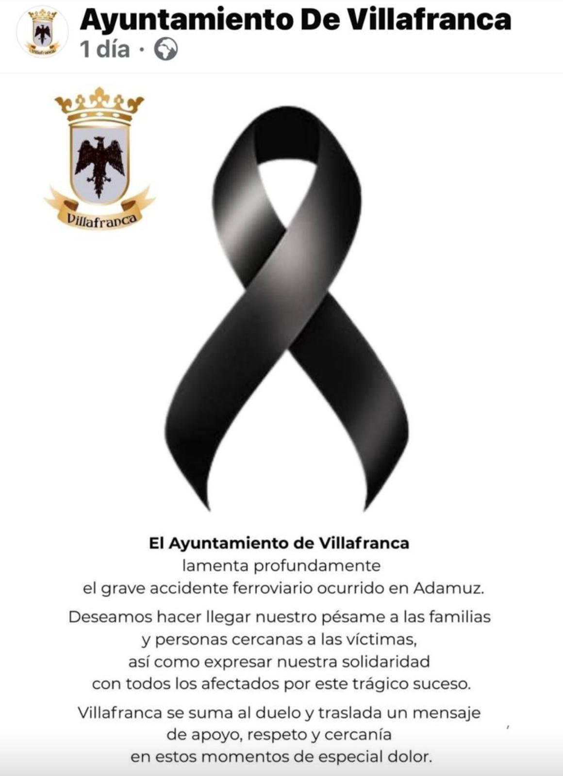 ¿DOS VARAS DE MEDIR?