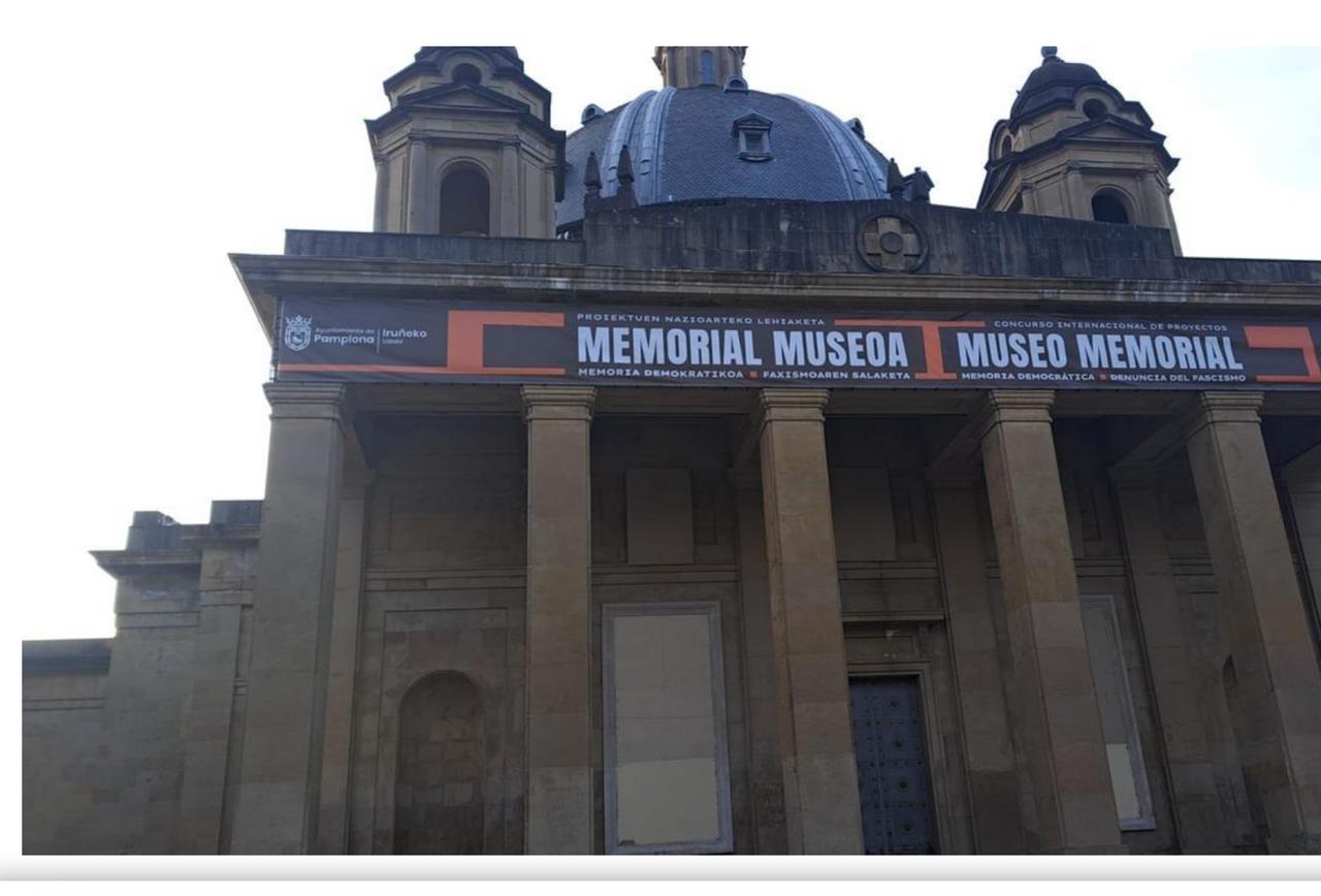 ESE MONUMENTO AL QUE QUIEREN REQUETESIGNIFICAR