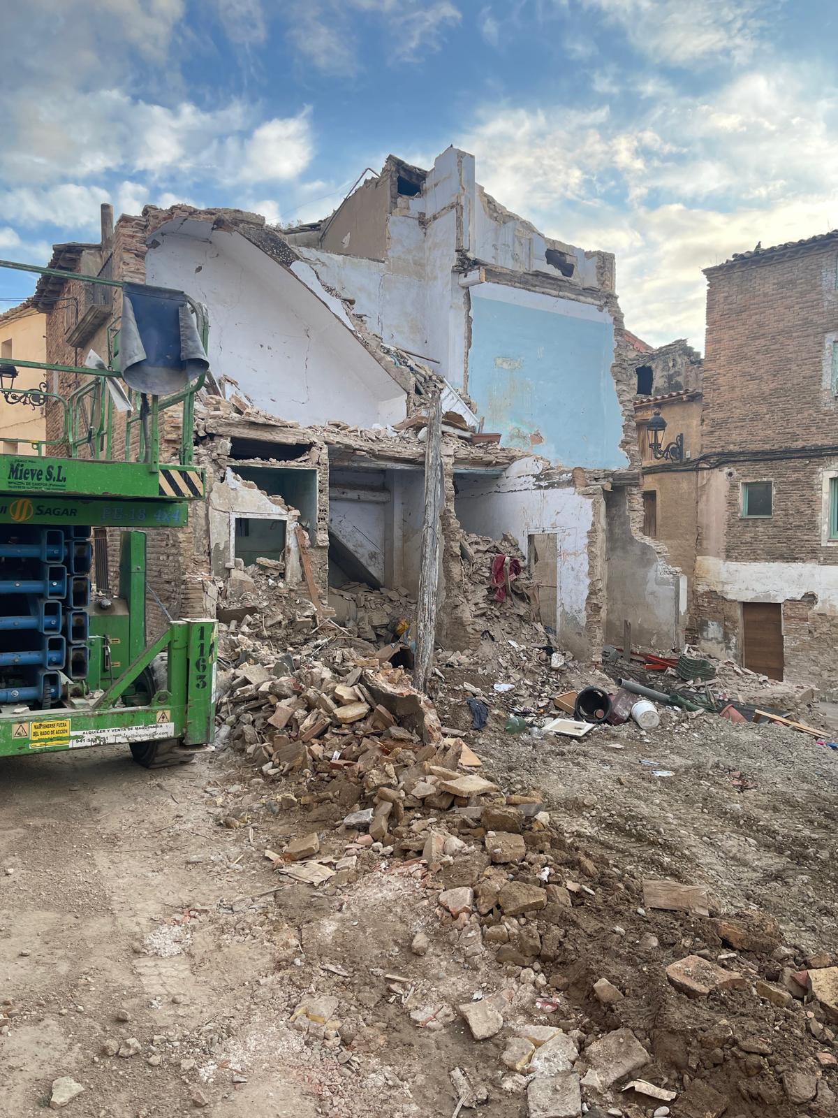 ENVOZ ALTA: REFLEXIÓN ESQUINADA